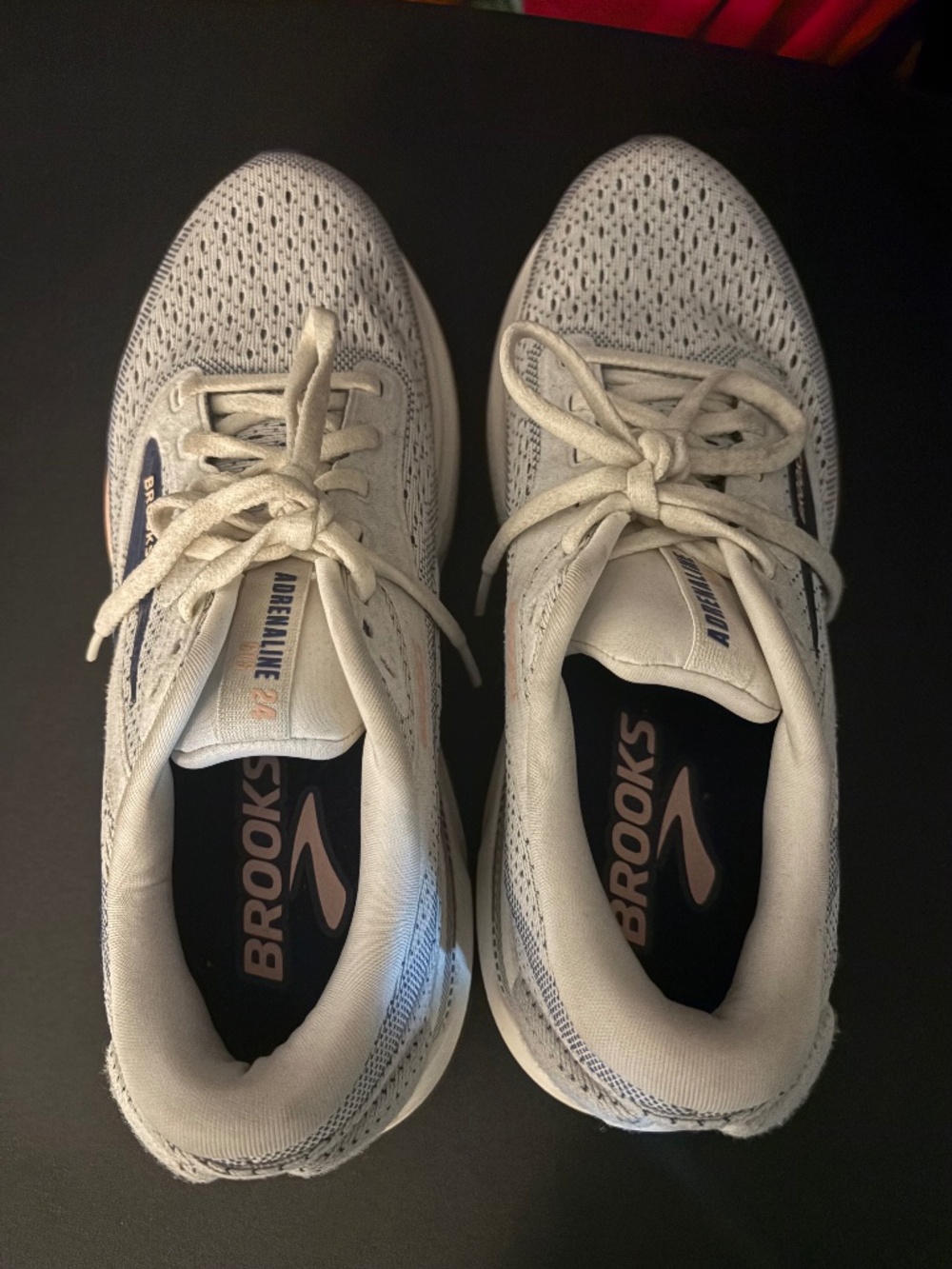 Brooks Adrenaline GTS 24 Running Shoes